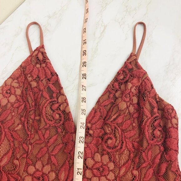 NWT NBD Jonas Mauve Floral Lace Sleeveless Mini Dress - Picture 12 of 12